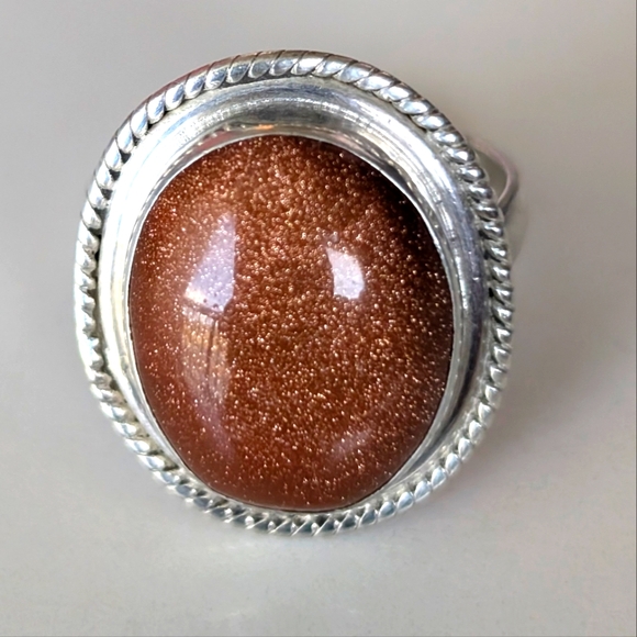 Goldstone Oval High Quality 925 Silver Ring. - Picture 5 of 5